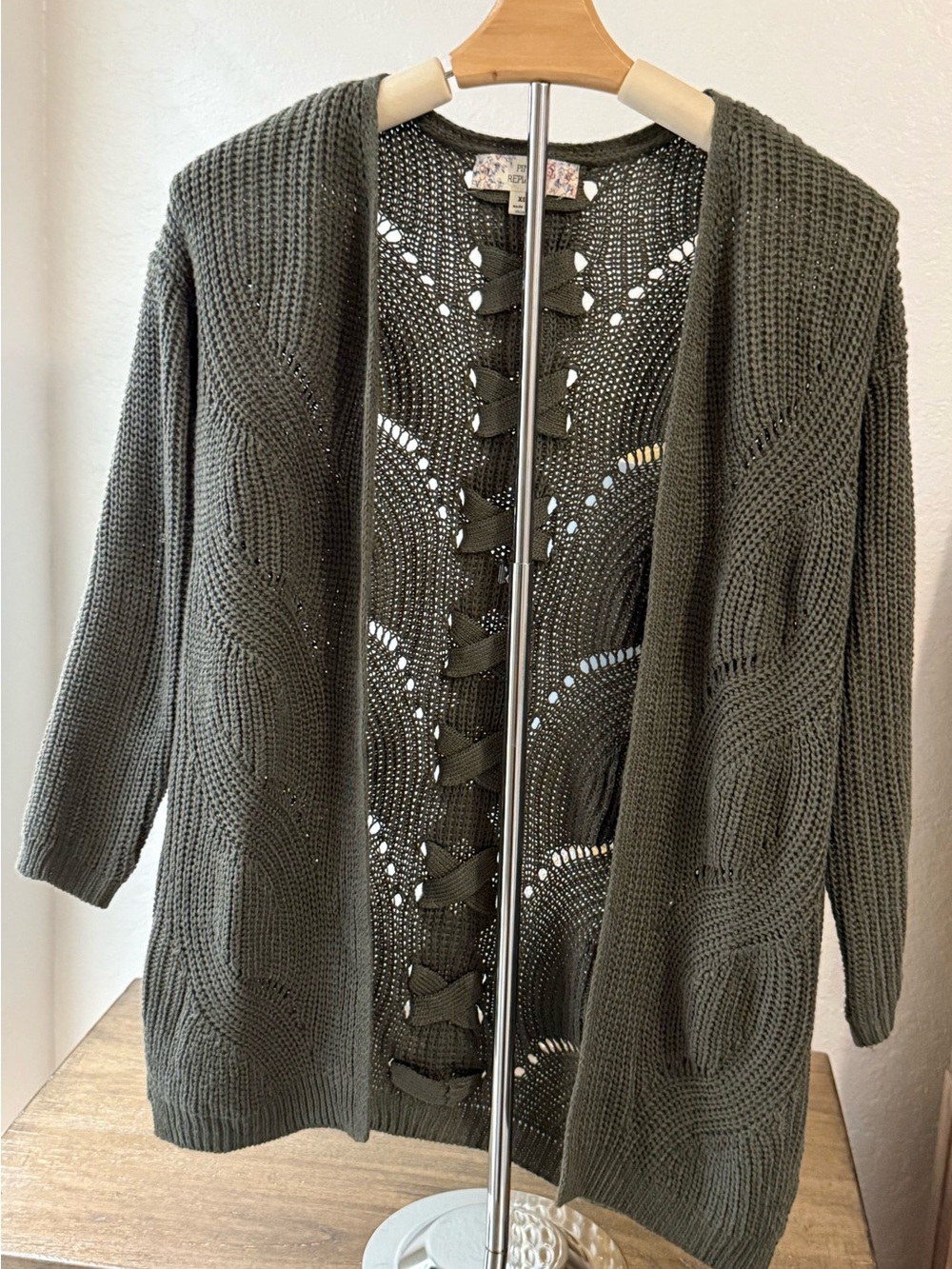 Pink Republic Olive Open-Front Knit 3/4 Sleeve Cardigan- Size XS